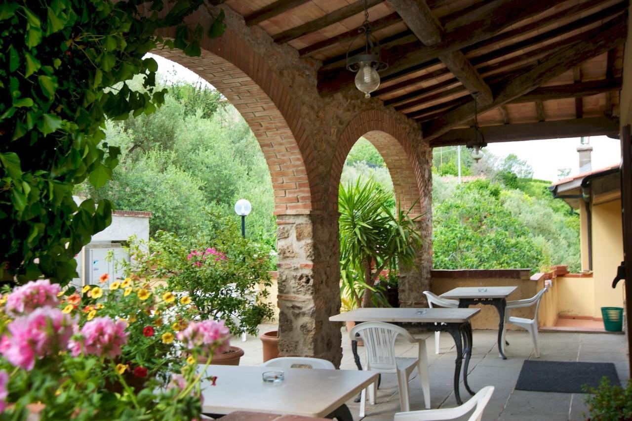 Hotel Girifalco - Nature & Relax マッサ・マリッティマ エクステリア 写真